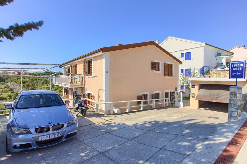Nadija Studio Apartmani Крк Екстер'єр фото