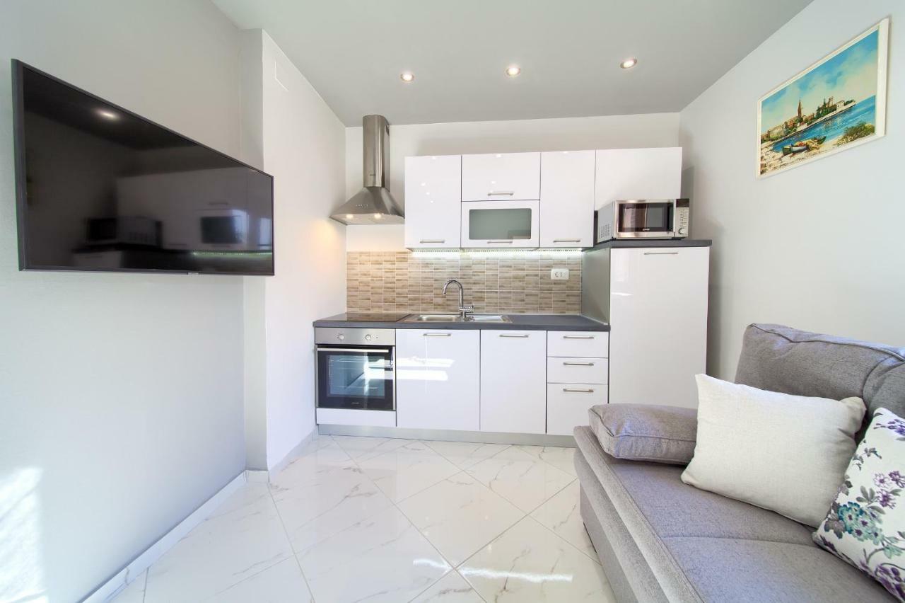 Nadija Studio Apartmani Крк Екстер'єр фото