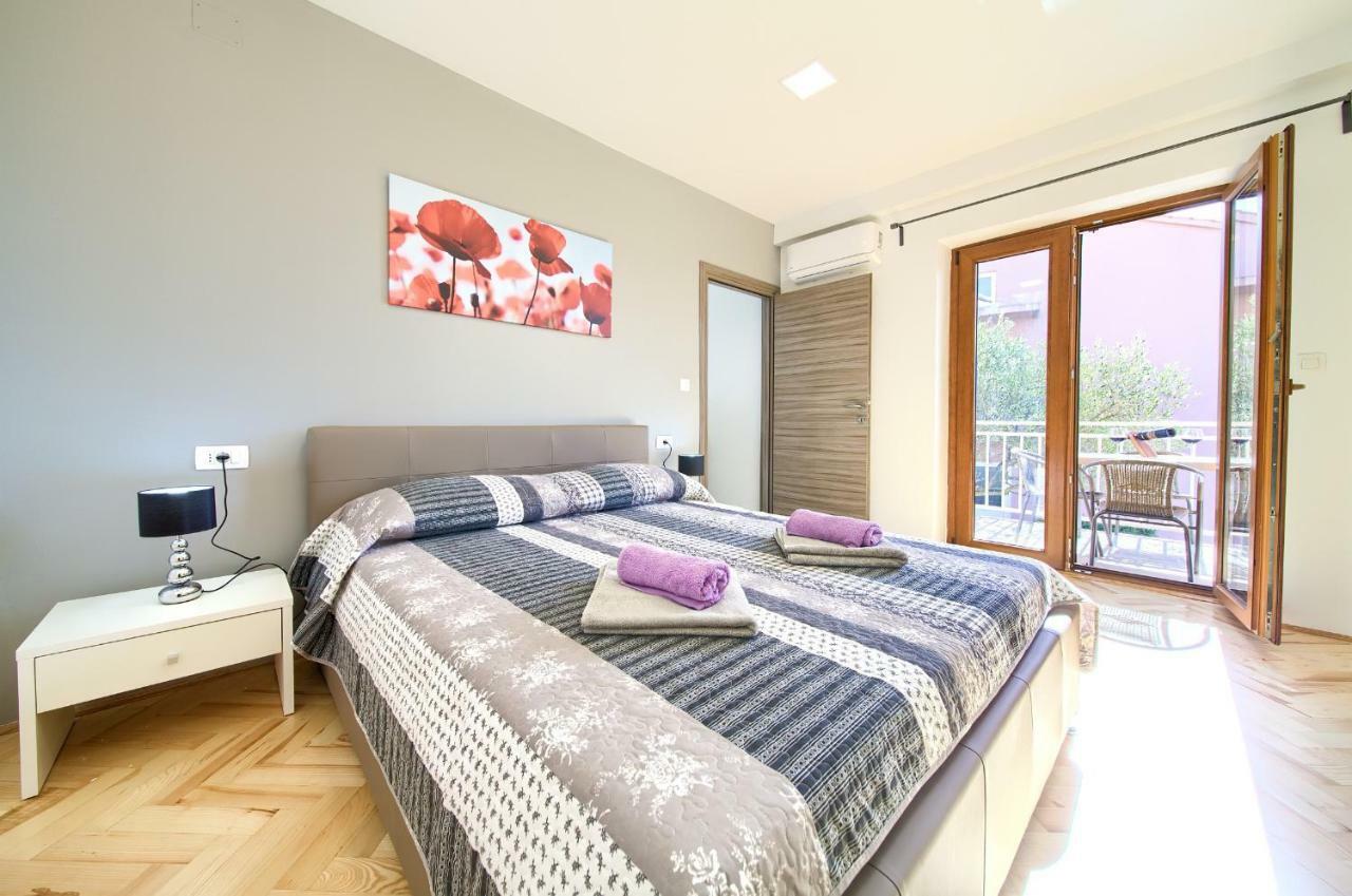 Nadija Studio Apartmani Крк Екстер'єр фото