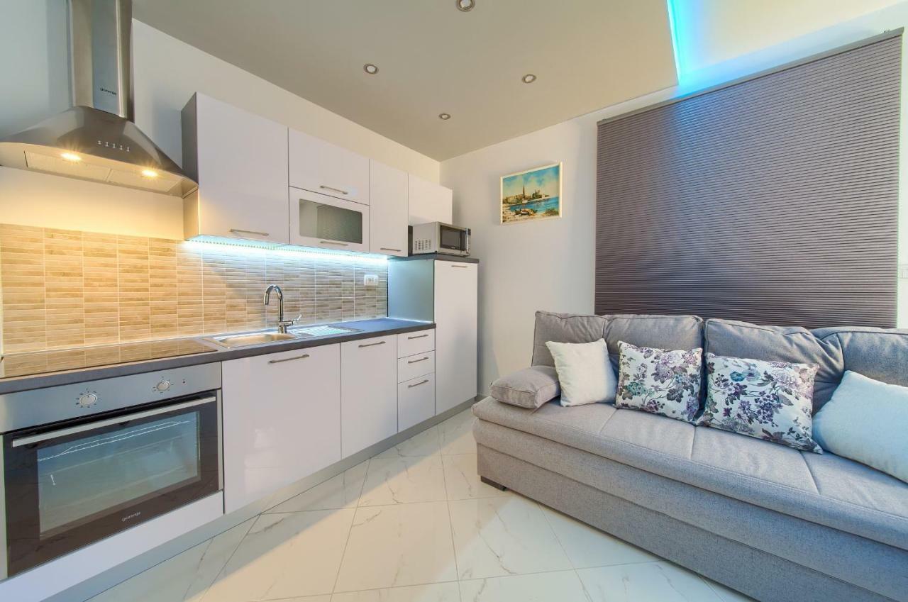 Nadija Studio Apartmani Крк Екстер'єр фото